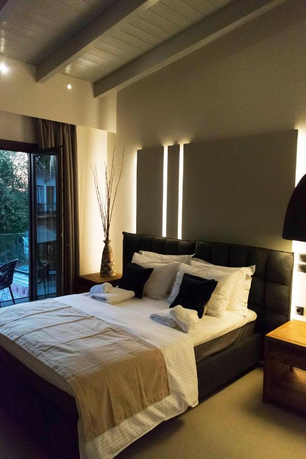 19.40 Luxury Guesthouse Kalpaki  Bagian luar foto